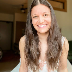 Meet your Posher, Desiree